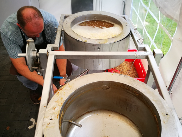 Flurschütz Flurschütz Brauseminar Saalhausen Braukurs Bier Sauerland